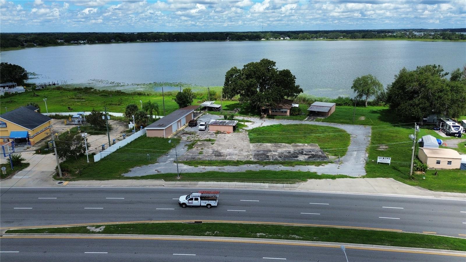 1410 Us Highway 92 W Property Photo 6