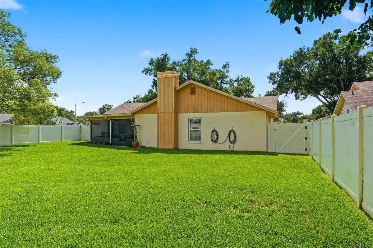 6436 Butternut Dr Property Photo 10