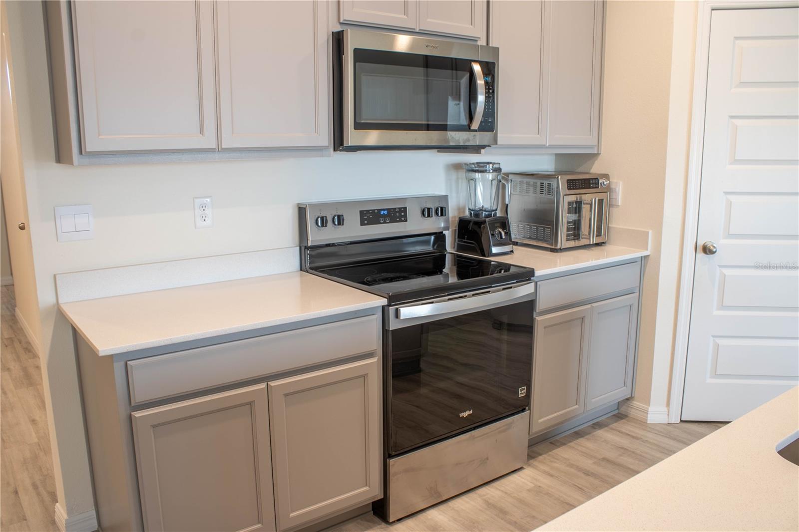 5218 Orchard Oriole Loop Property Photo 10