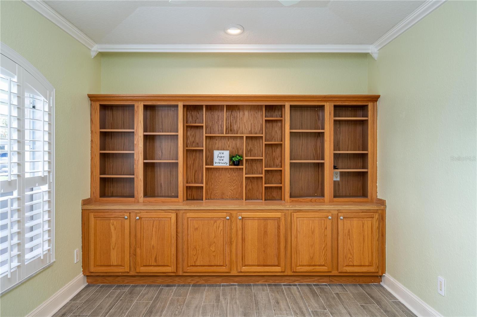 1475 Grand Cayman Cir Property Photo 19
