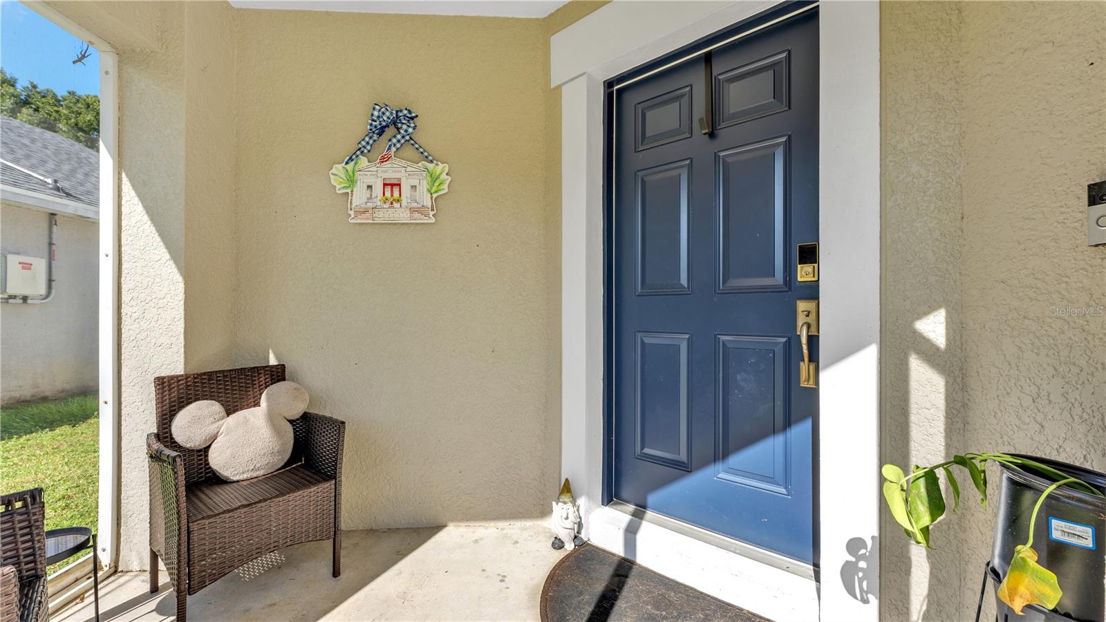 815 Windsor Estates Drive Property Photo 3