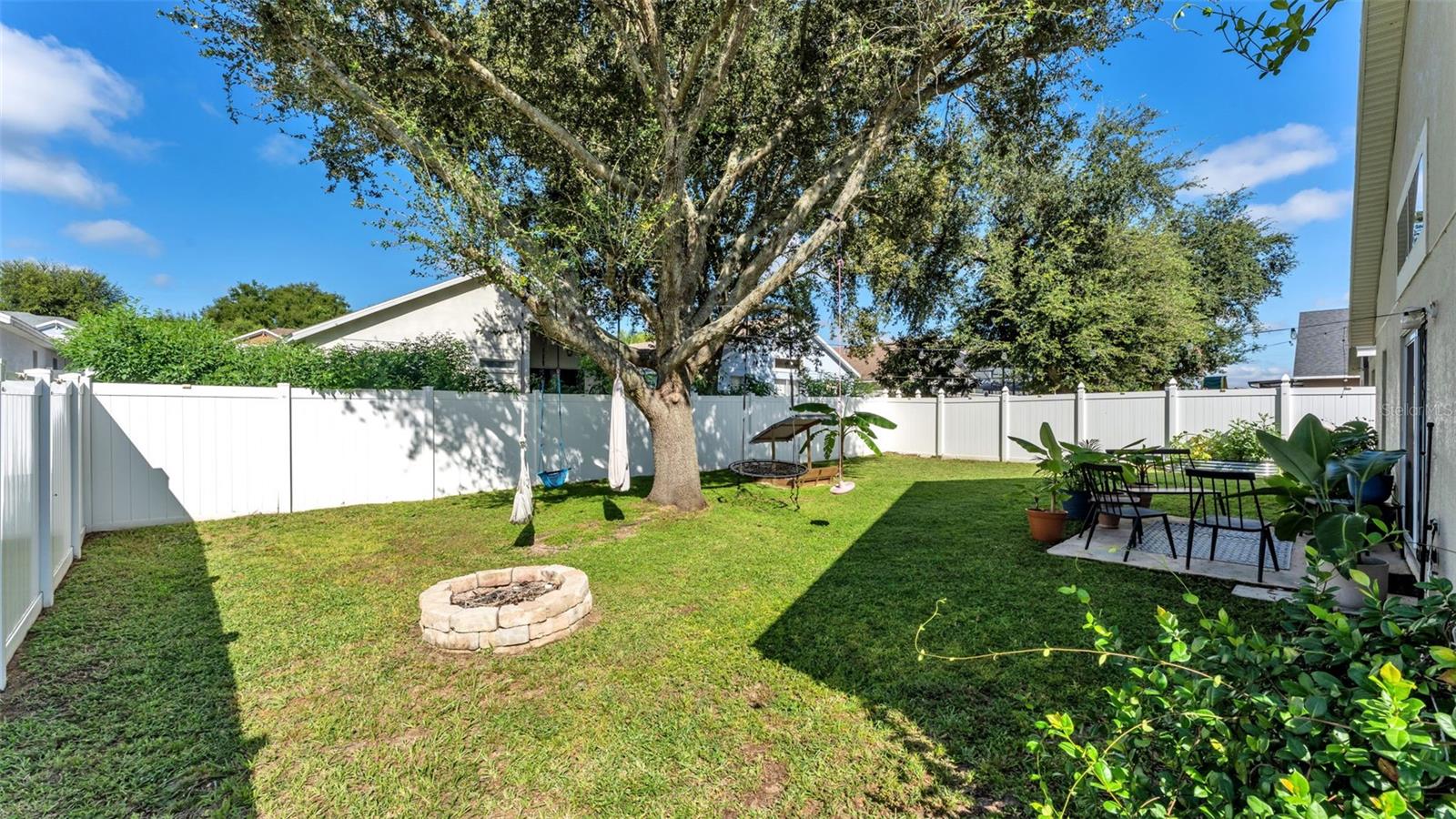 815 Windsor Estates Drive Property Photo 26