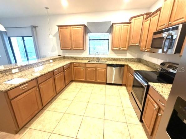 1431 Moon Valley Dr Property Photo 5
