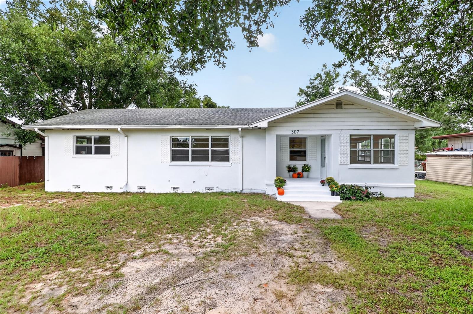 307 Steedly Ave Property Photo 1