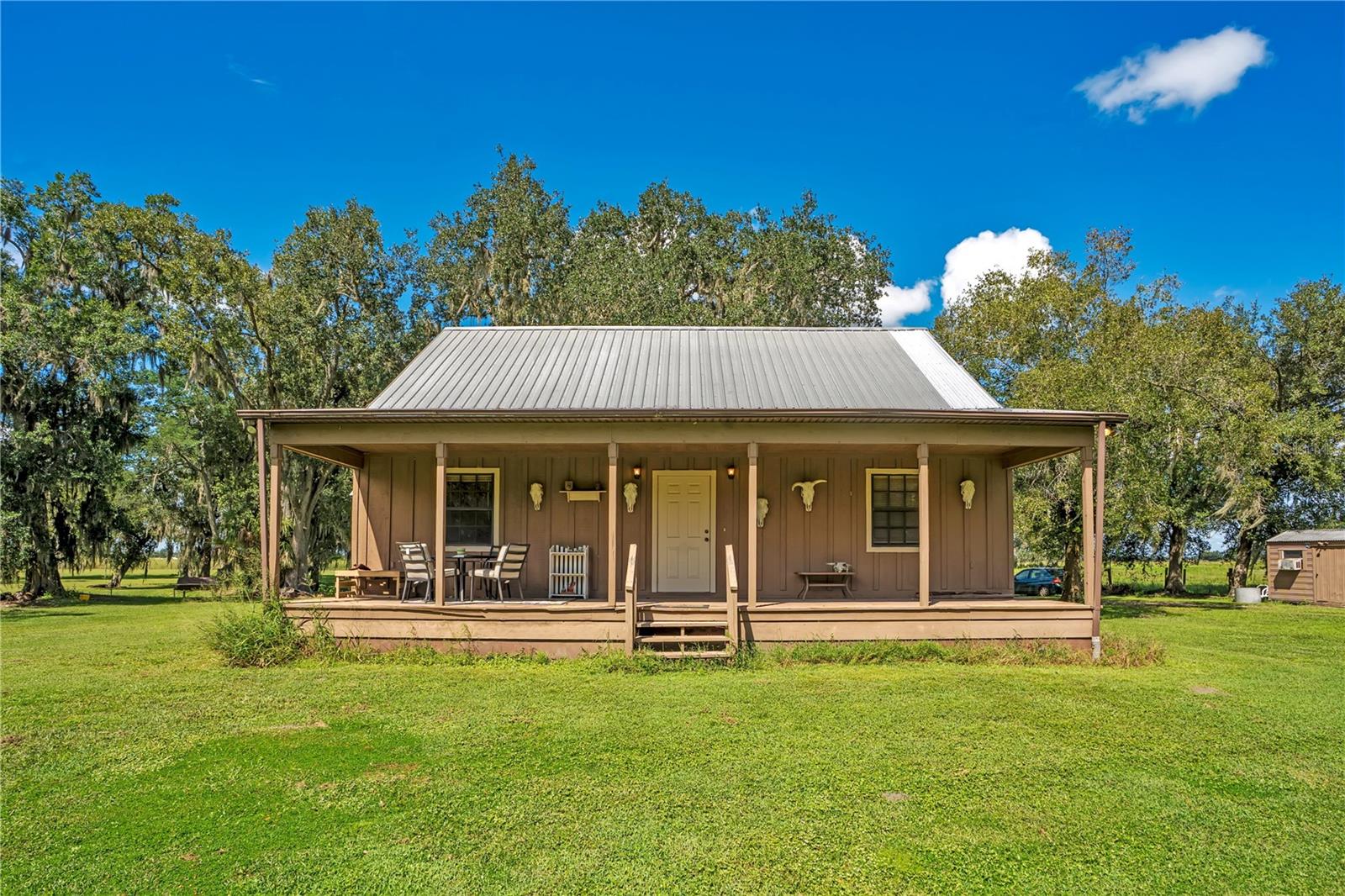 454 Resthaven Rd Property Photo 1