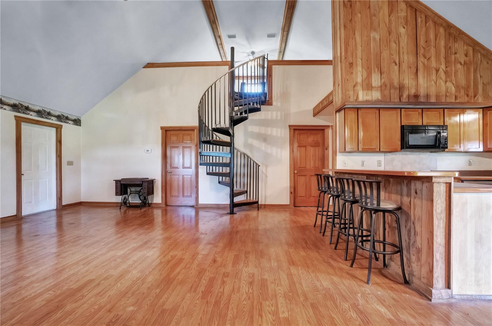 454 Resthaven Rd Property Photo 7