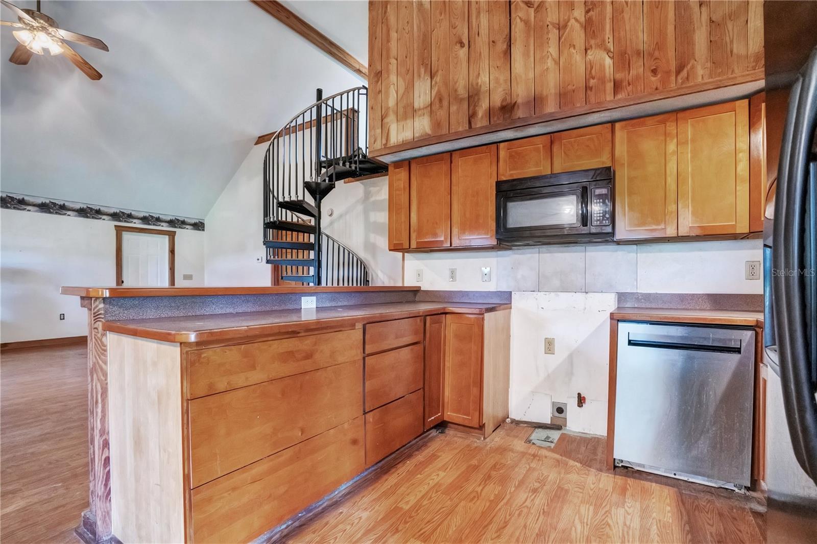 454 Resthaven Rd Property Photo 14