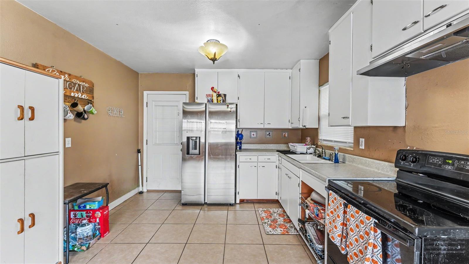 950 E Lake Dr Property Photo 11
