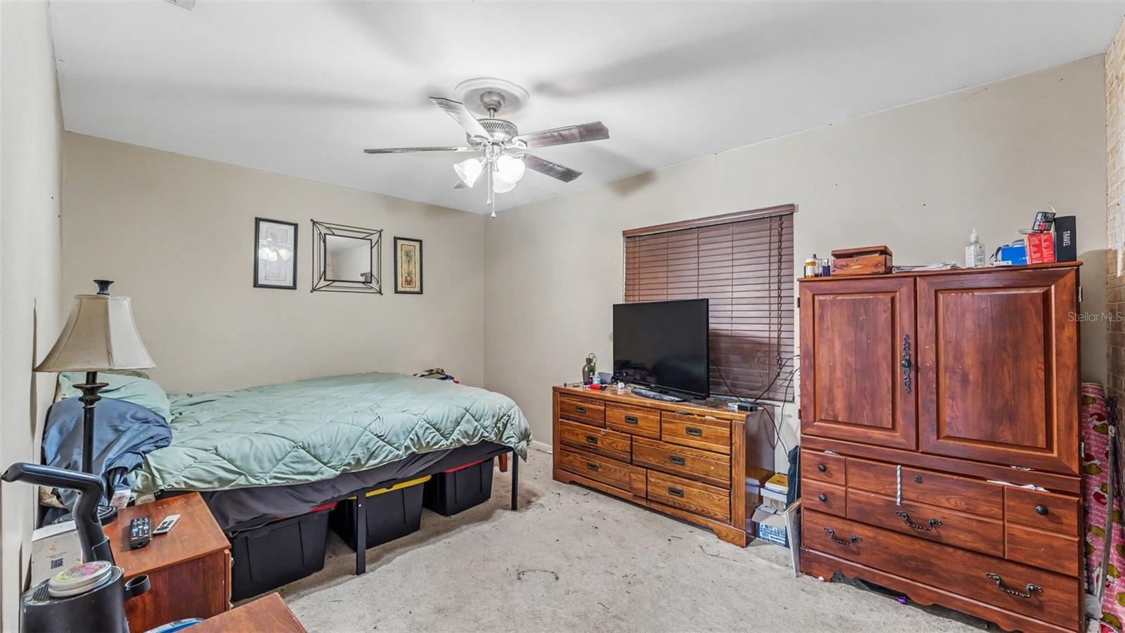 950 E Lake Dr Property Photo 15