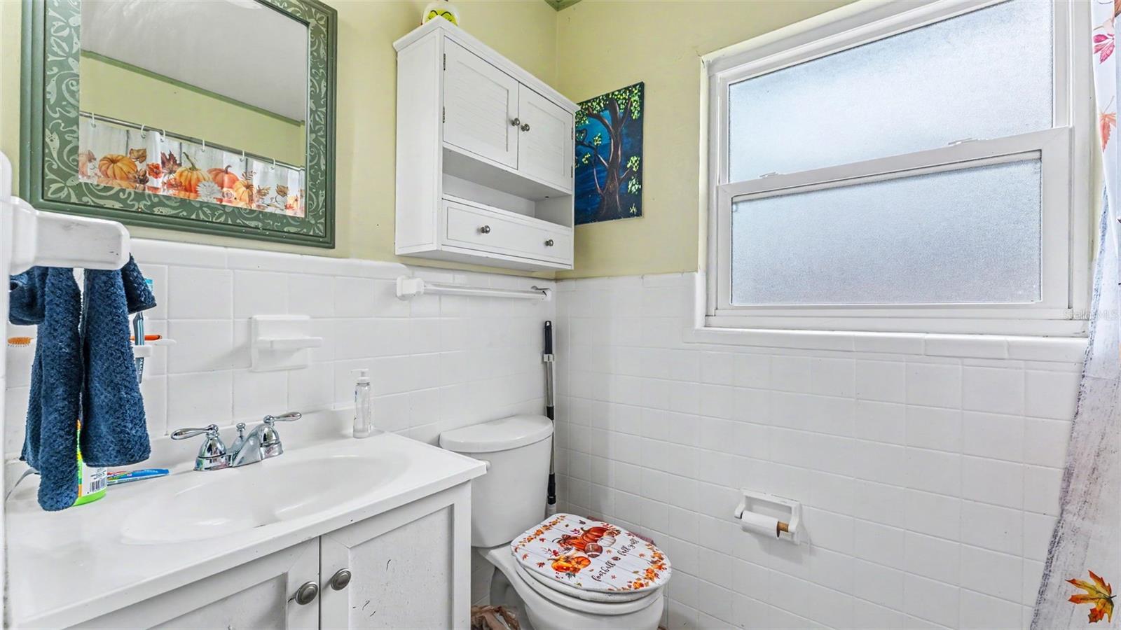 950 E Lake Dr Property Photo 22
