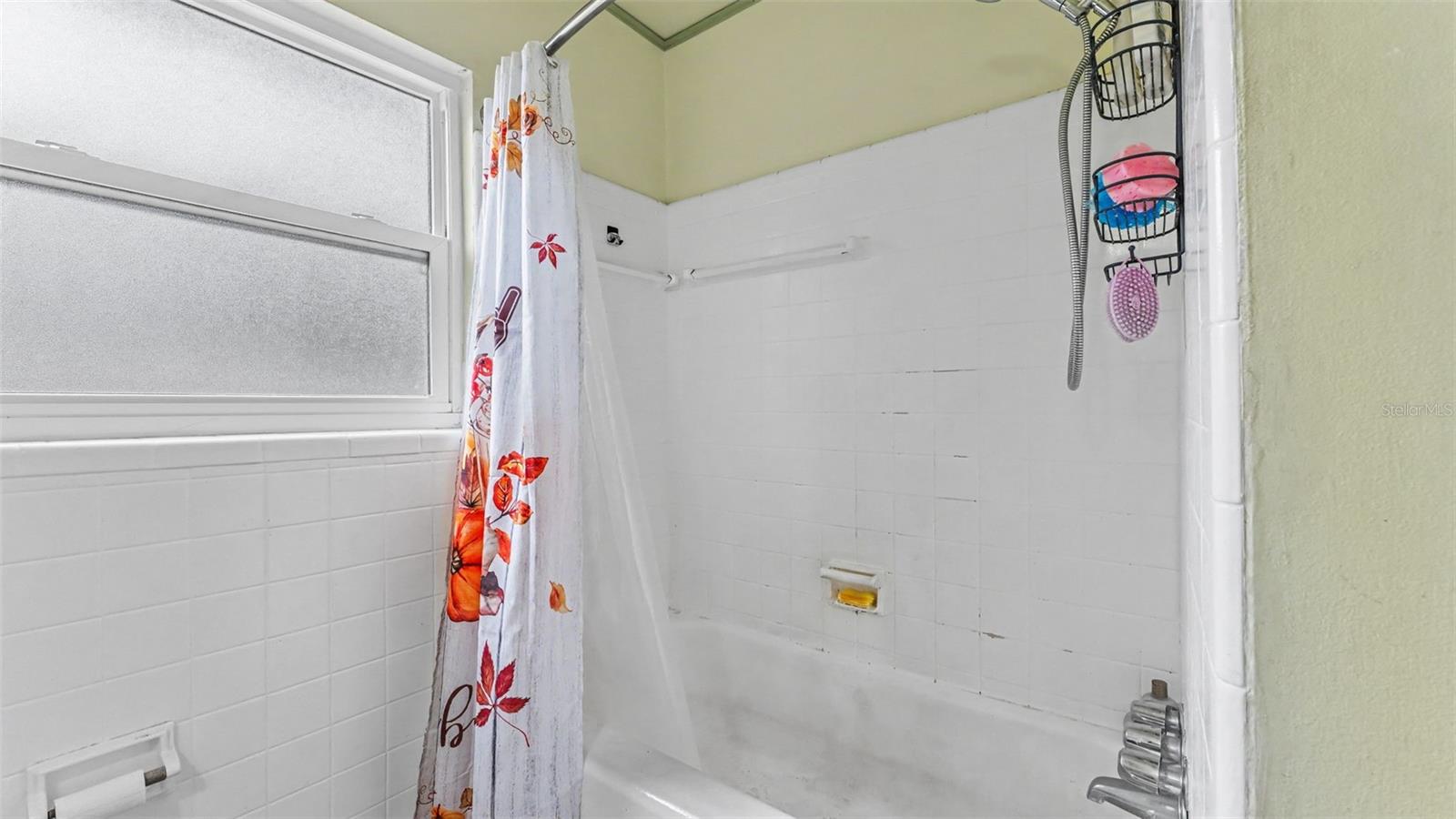 950 E Lake Dr Property Photo 24