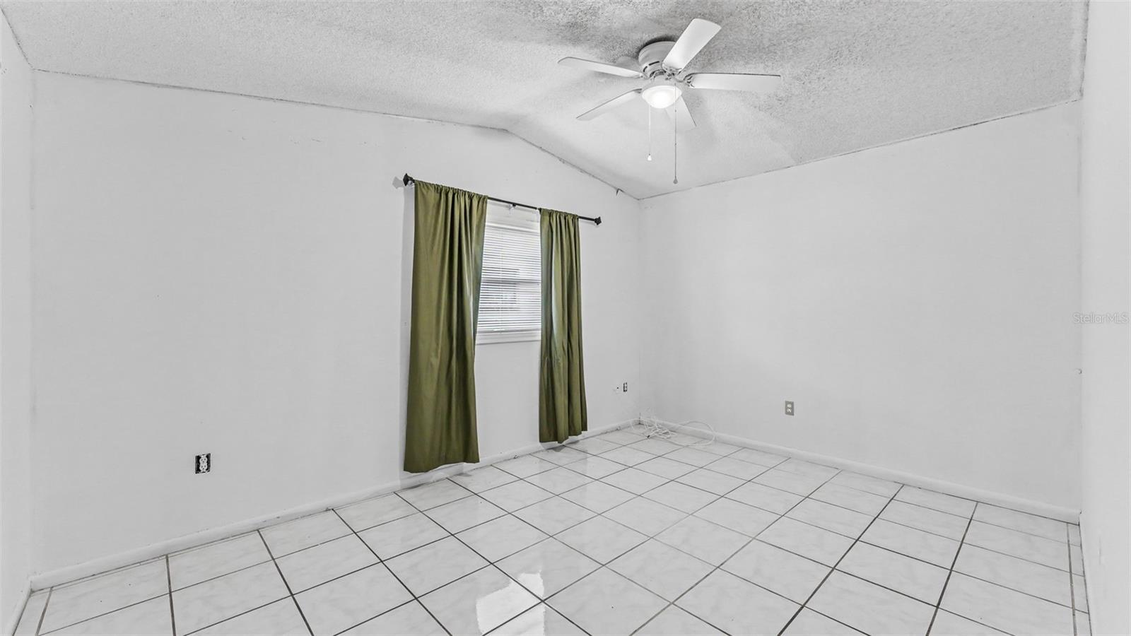 842 Rockingham Rd Property Photo 14