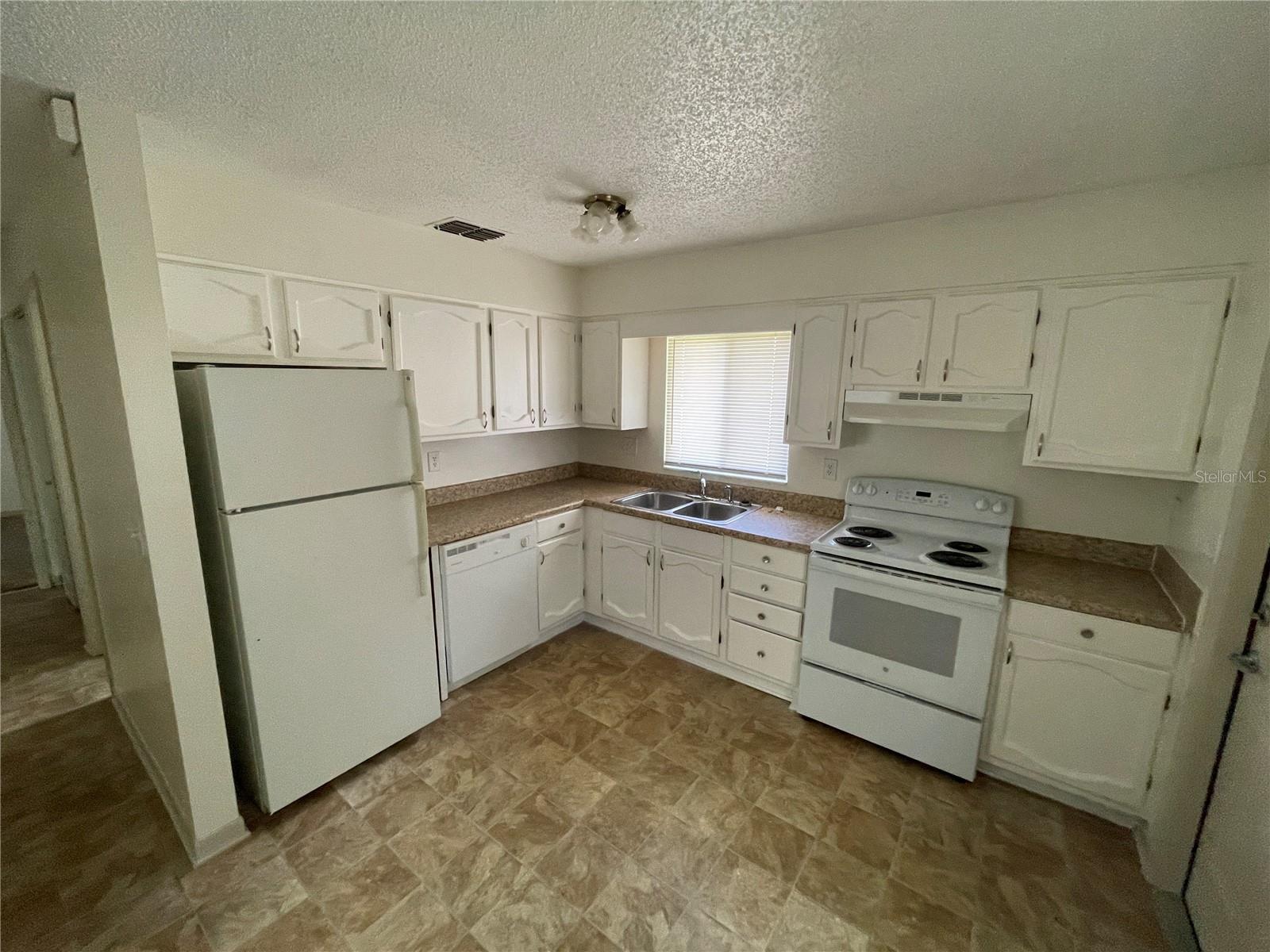 5852 Odom Rd Property Photo 4