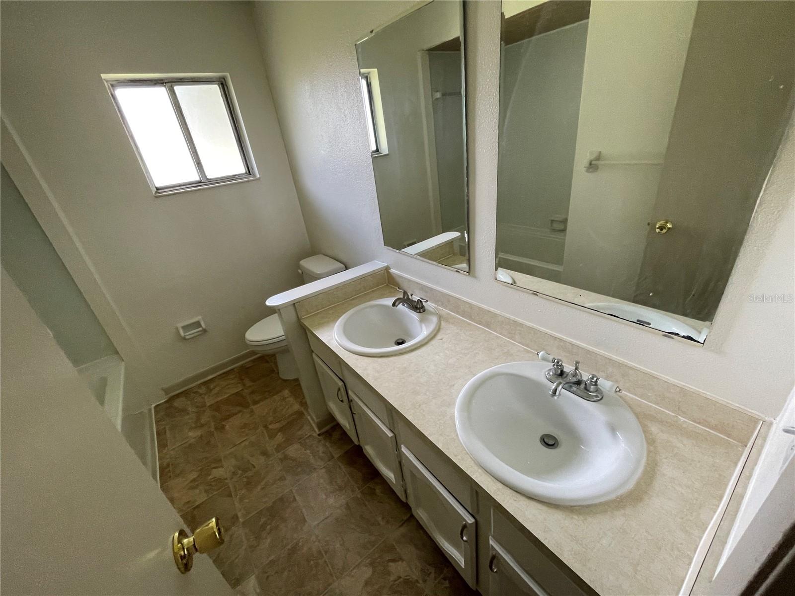 5852 Odom Rd Property Photo 6