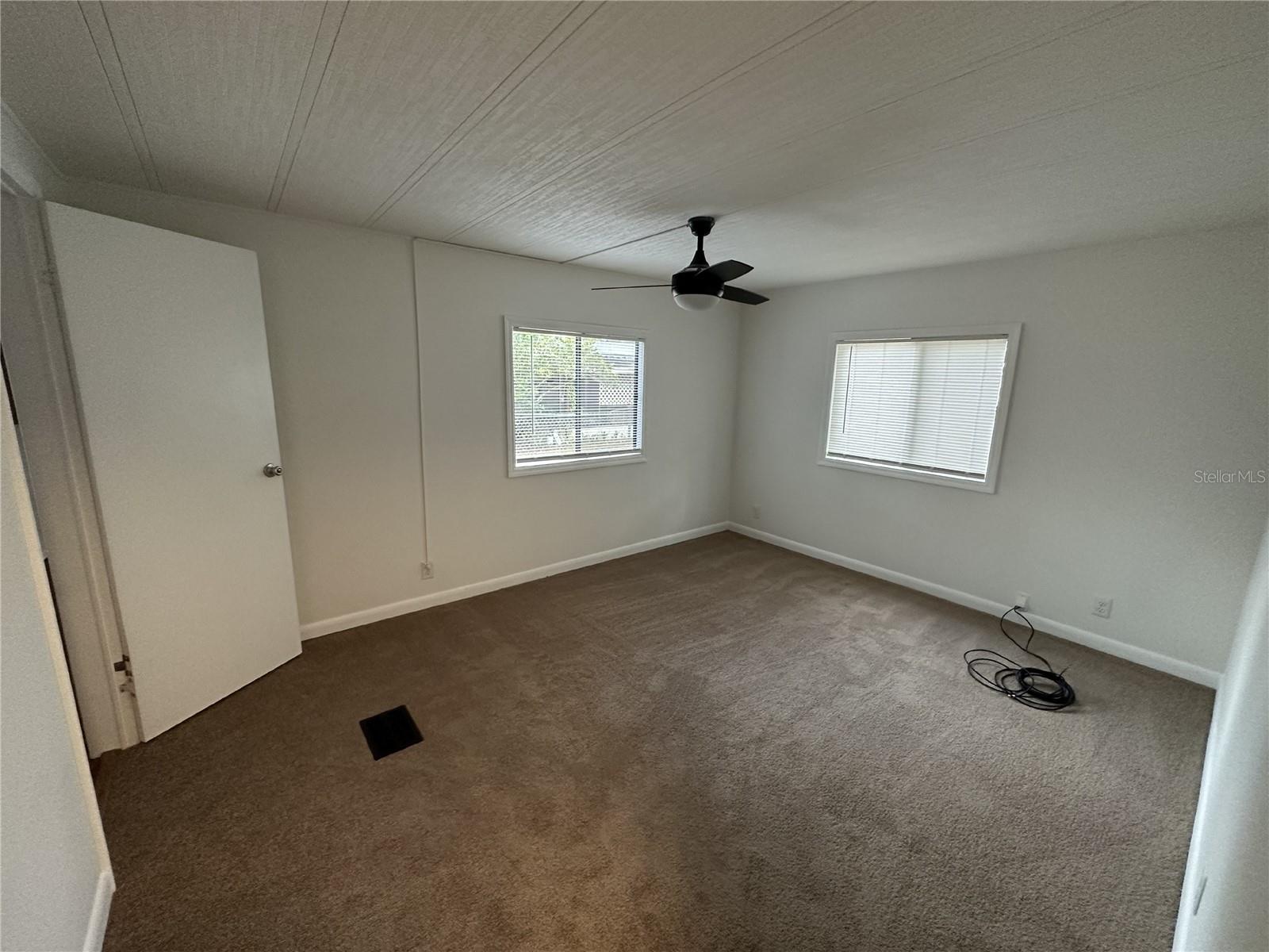 5444 Jericho Ave Property Photo 5