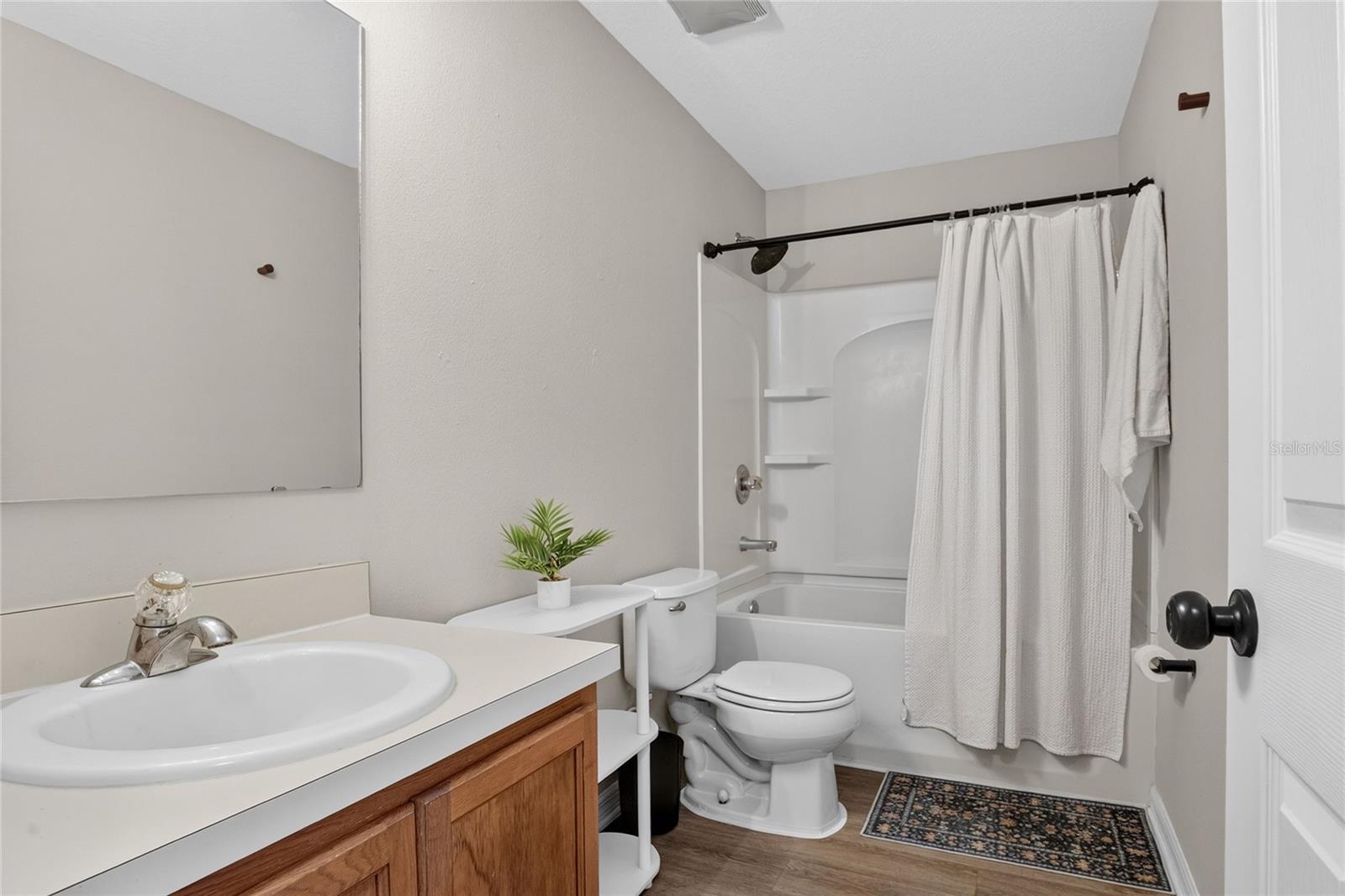 3144 Royal Tuscan Ln Property Photo 21