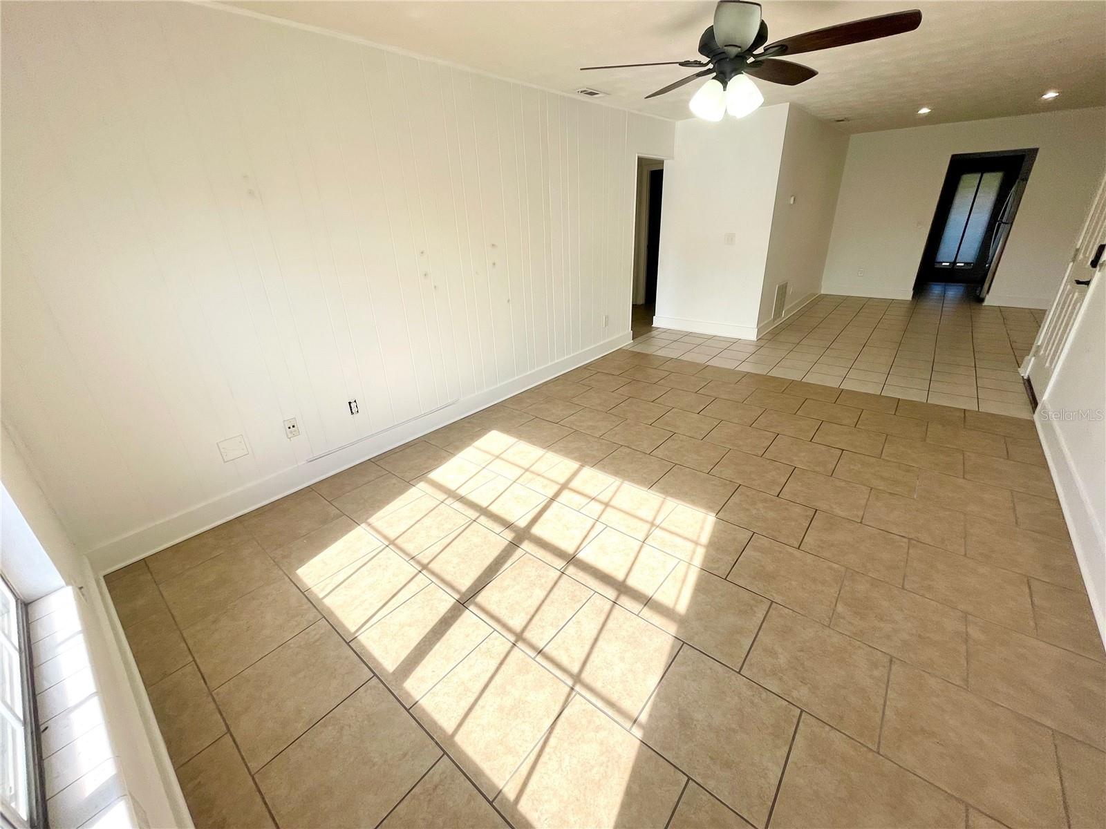 5301 Hansel Ave #a16 Property Photo 6