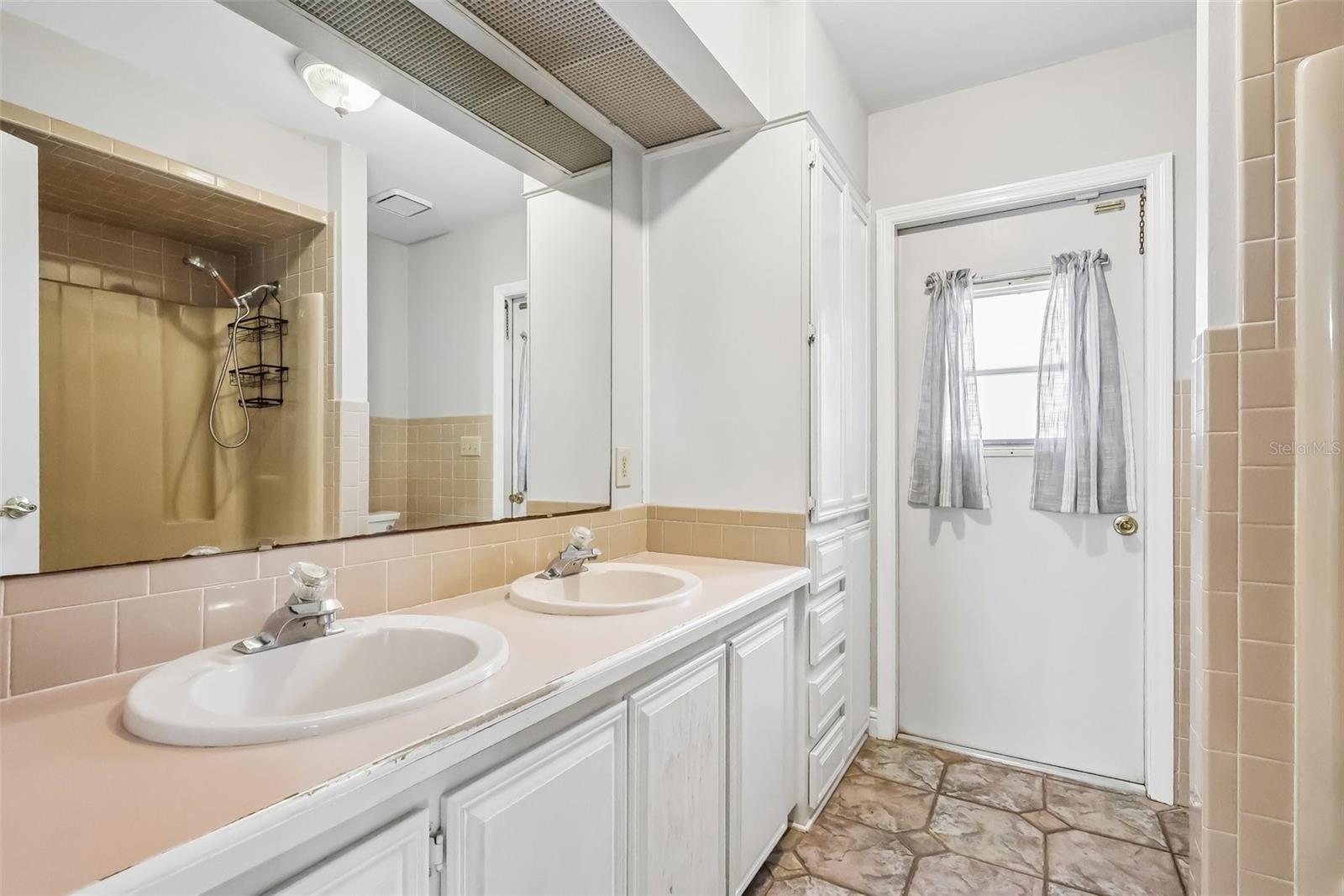 117 Homewood Dr Property Photo 30