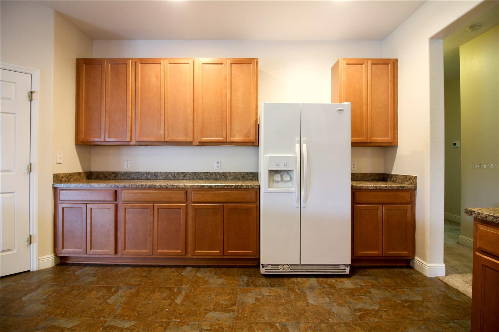 2425 Winnipeg Dr Property Photo 17