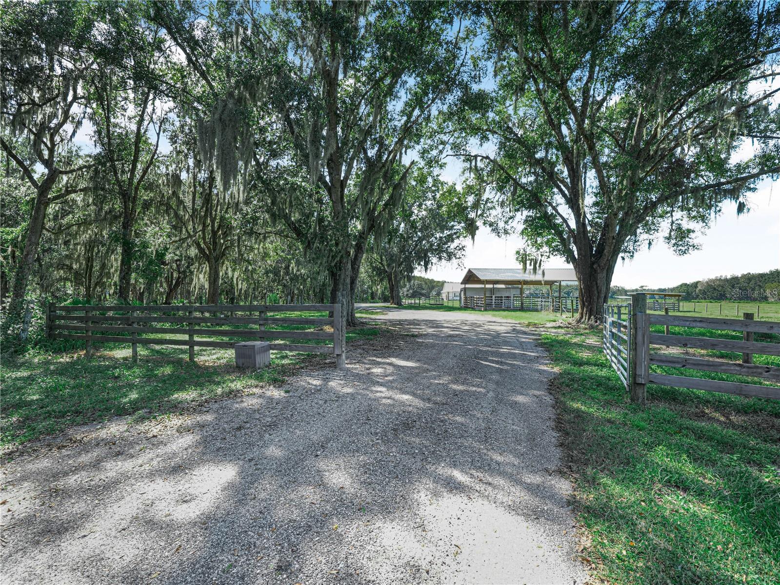 15155 Rockridge Rd Property Photo 2