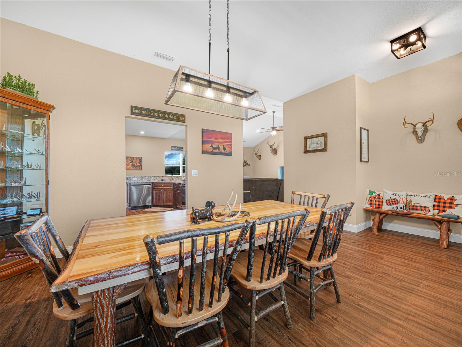 15155 Rockridge Rd Property Photo 5