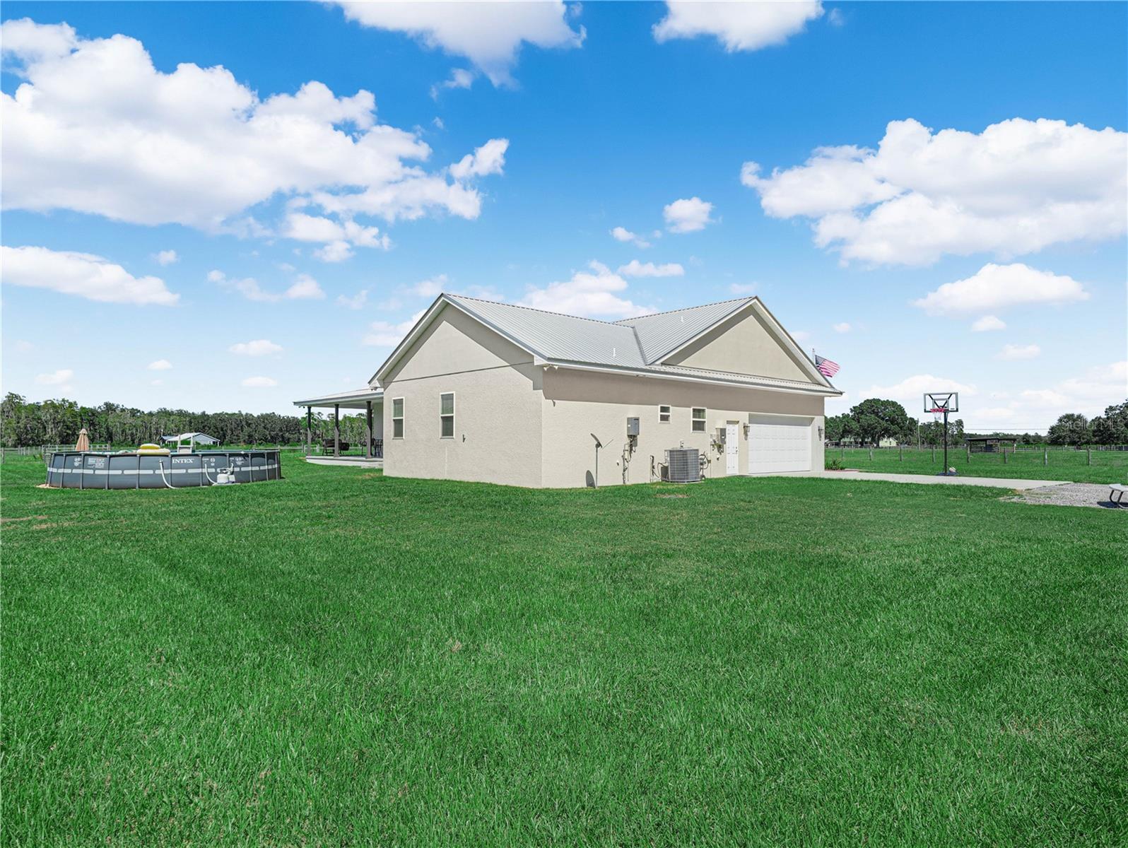 15155 Rockridge Rd Property Photo 33