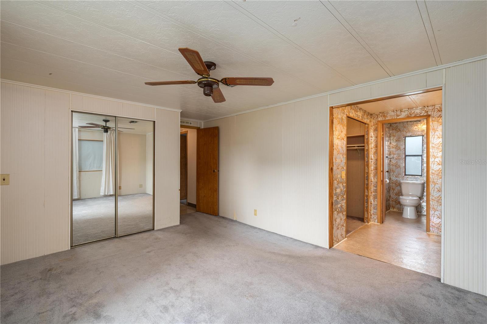 528 Skyline Dr W Property Photo 11