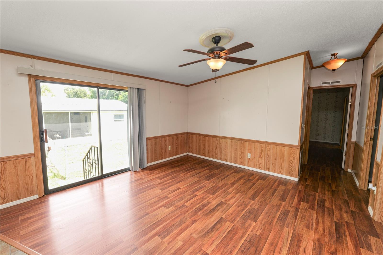 2082 Thelma Dr Property Photo 33