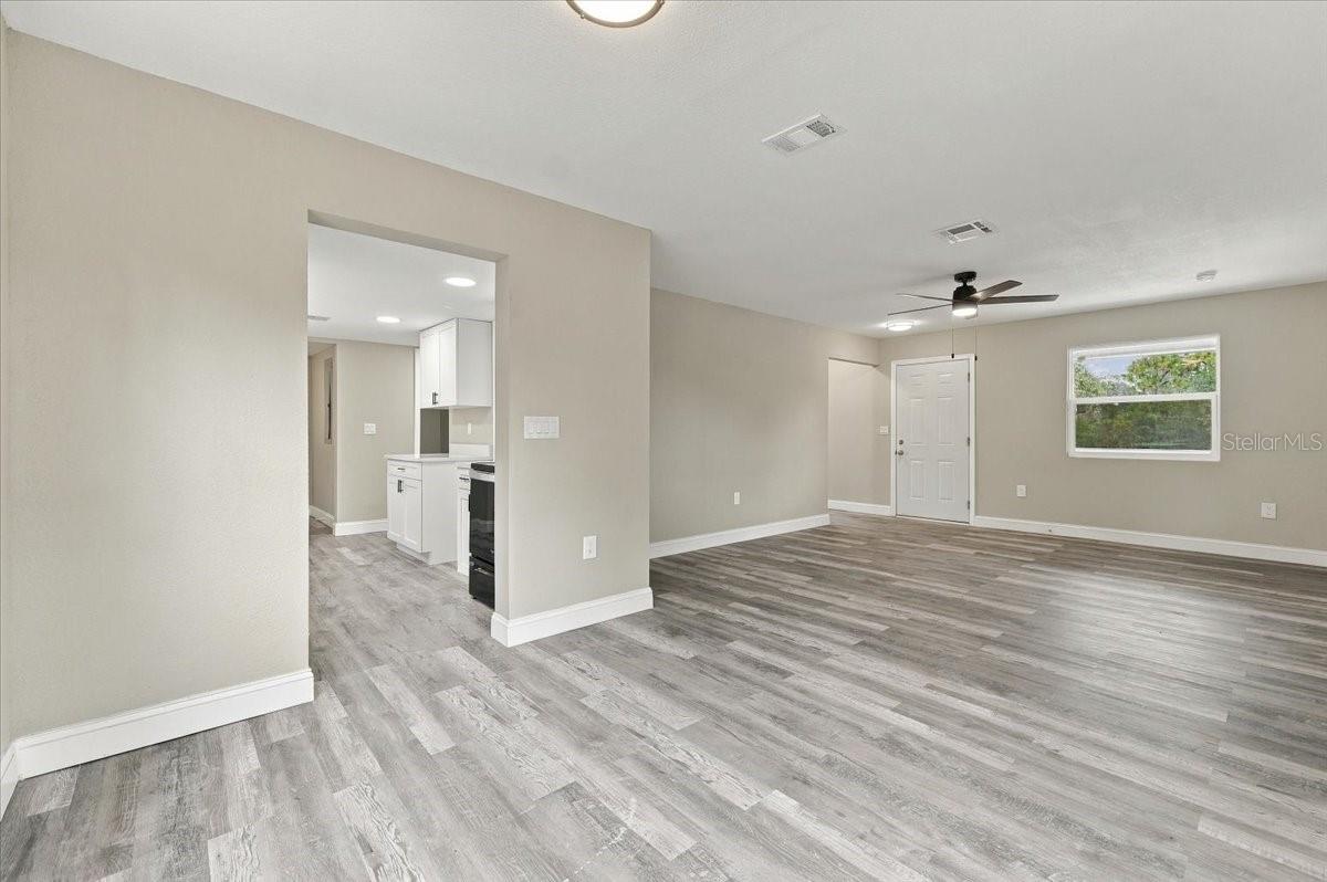 141 3rd Ave Property Photo 7