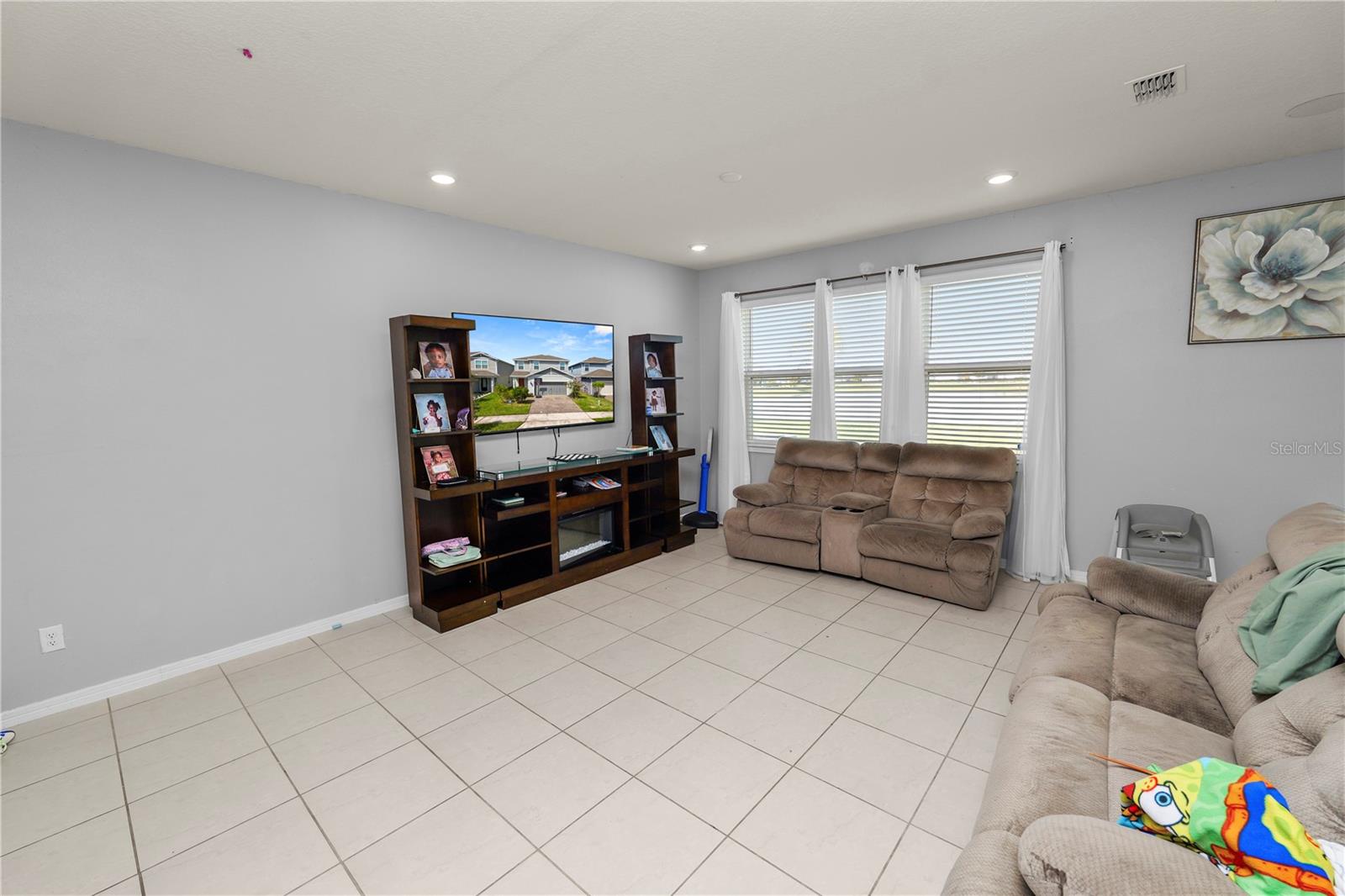 1852 Summer Serenity Dr Property Photo 5