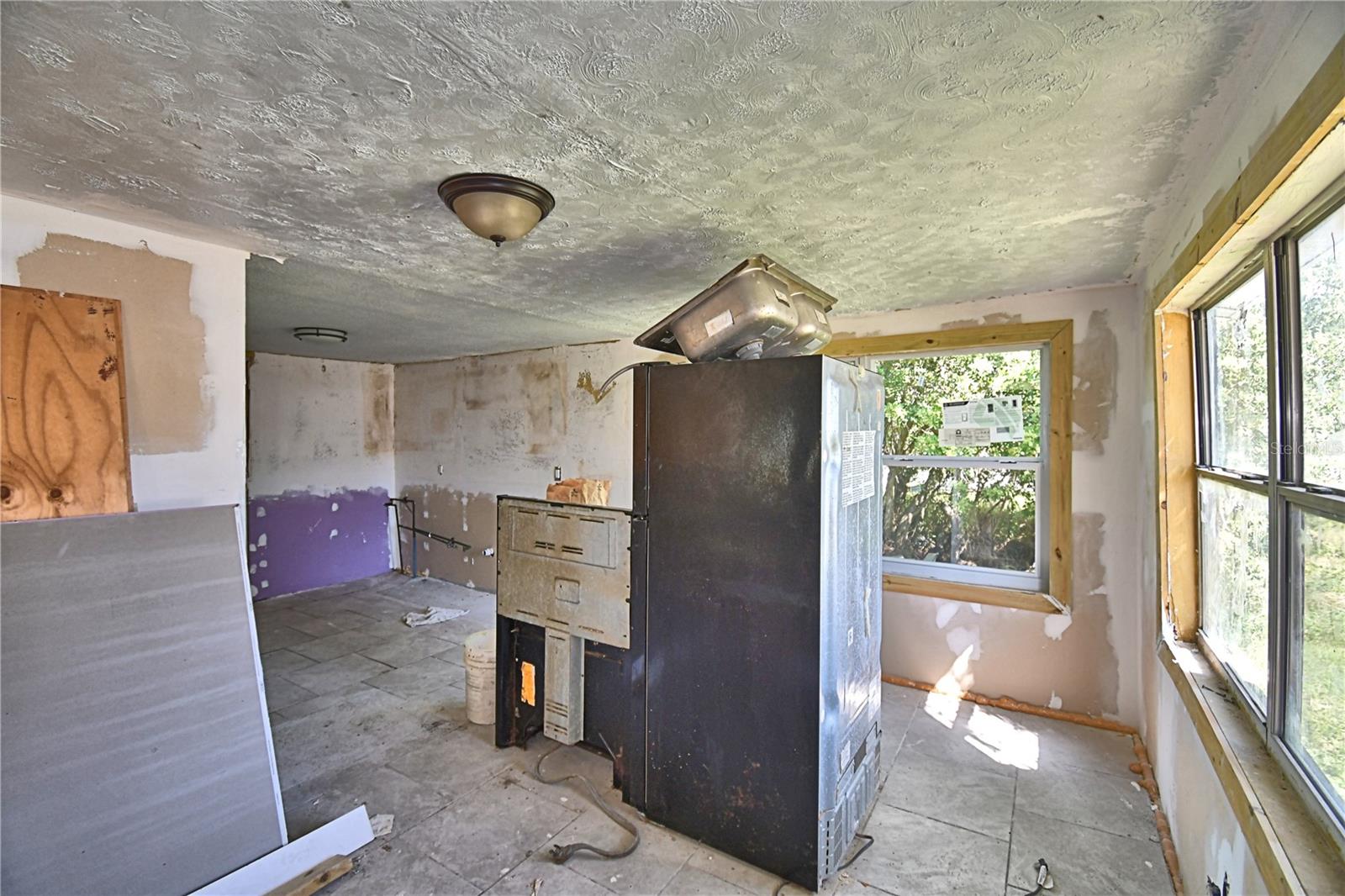 908 S Delaney Ave Property Photo 9