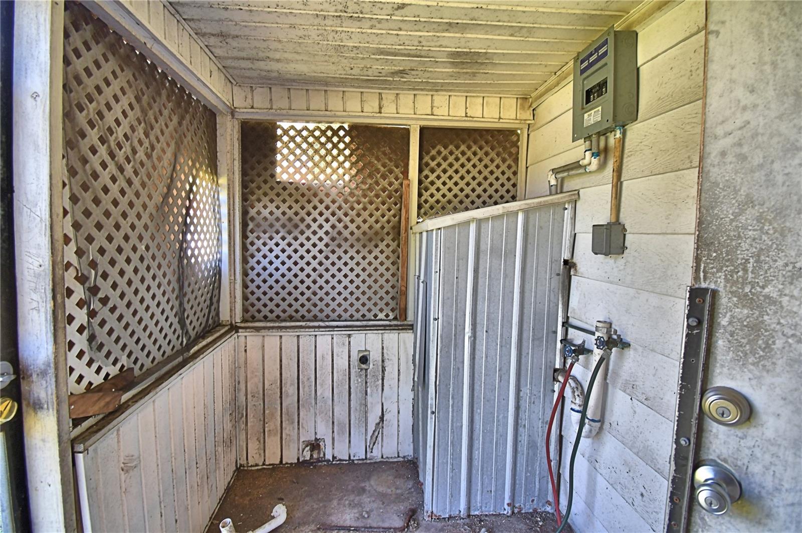 908 S Delaney Ave Property Photo 19