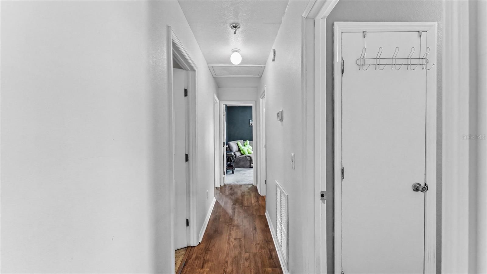 1557 Starling Rd Property Photo 23