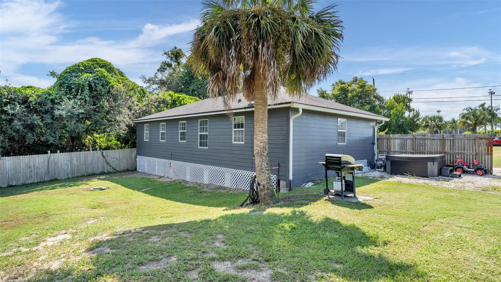 1557 Starling Rd Property Photo 39