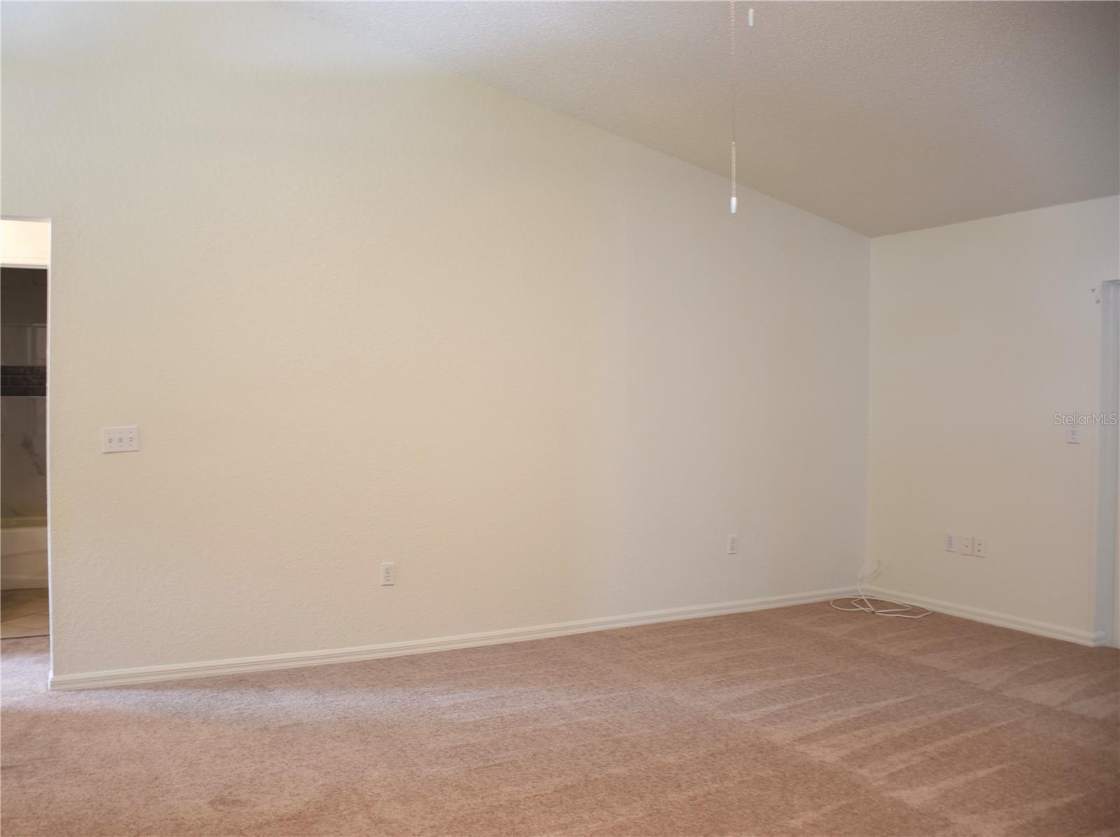 5814 Driftwood Dr Property Photo 5