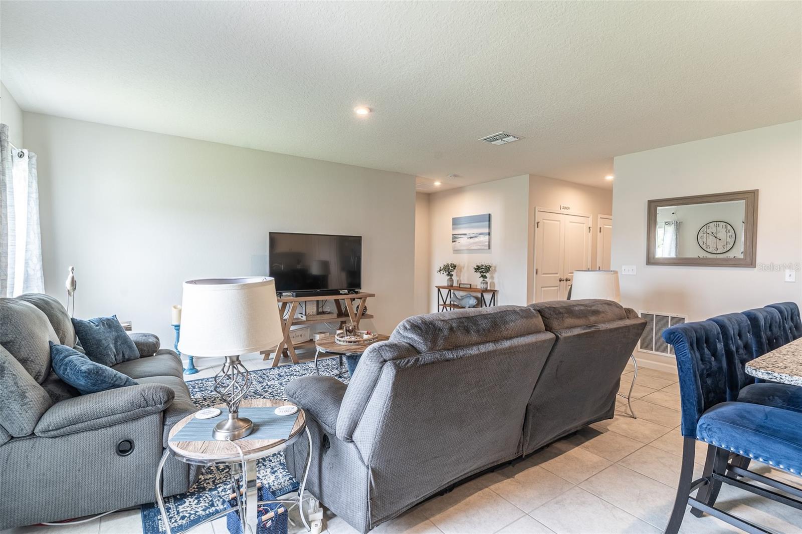 1331 Haines Dr Property Photo 4
