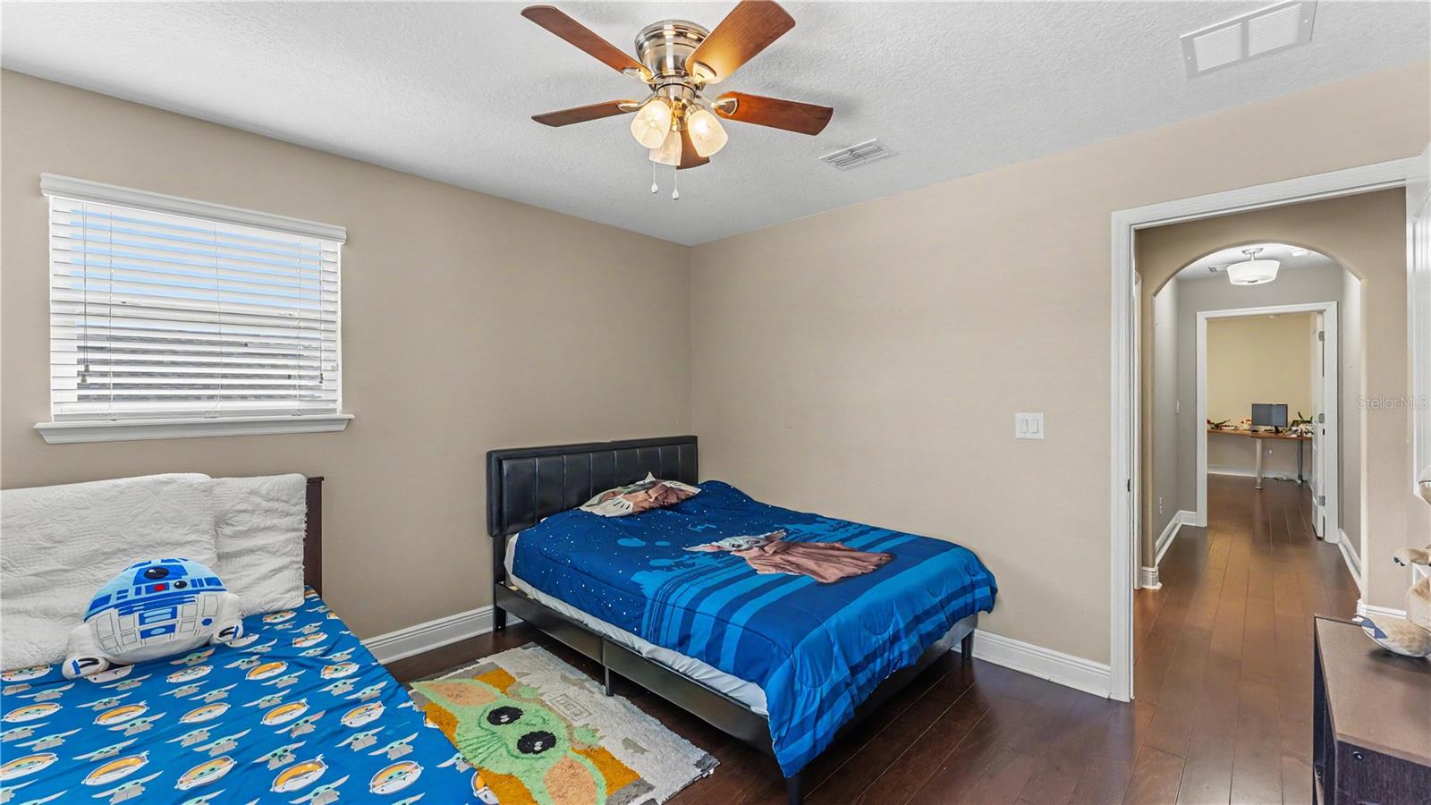 132 Magneta Loop Property Photo 33