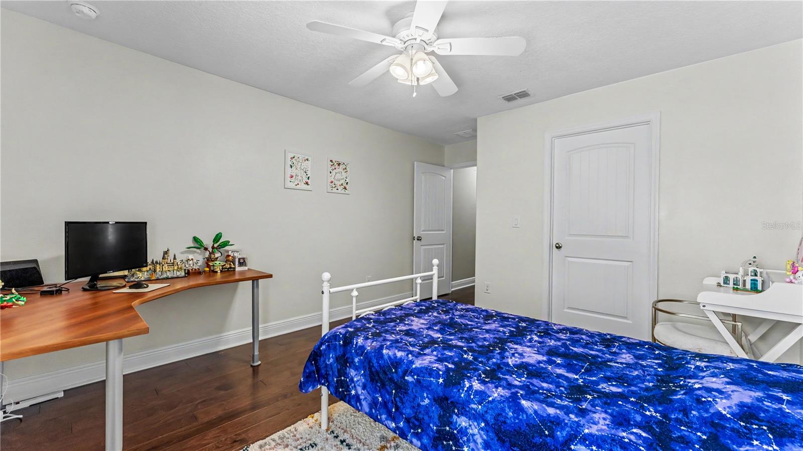 132 Magneta Loop Property Photo 35