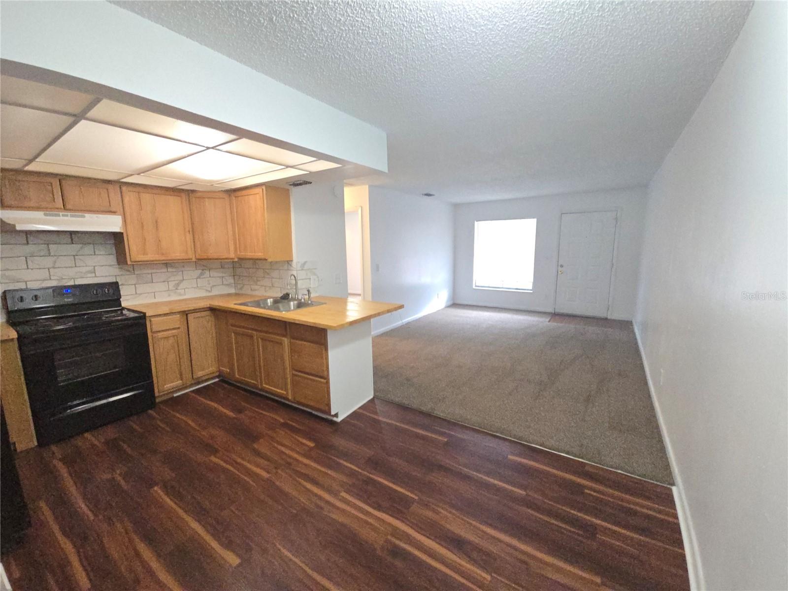 L4965474 Property Photo 10