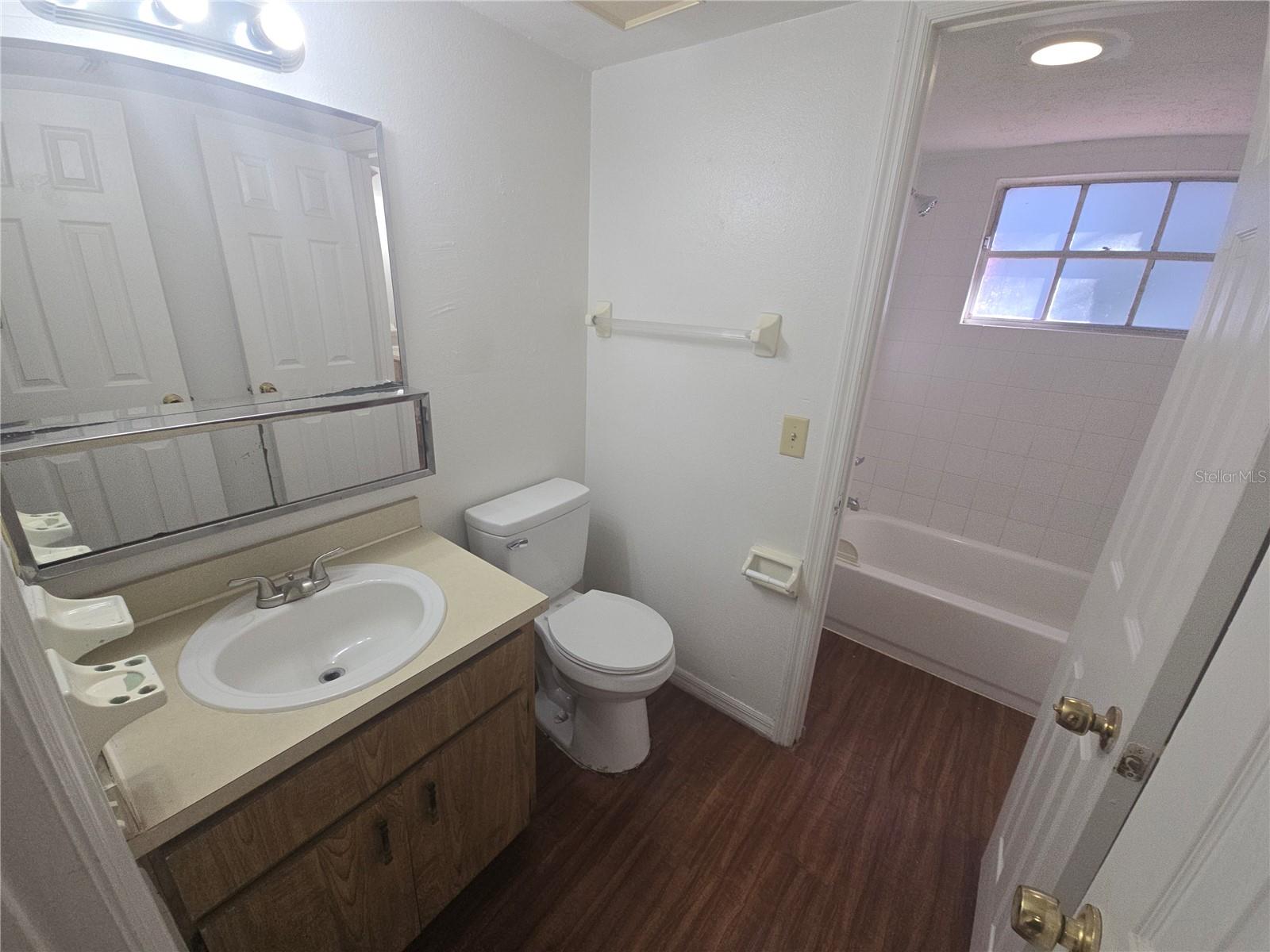 L4965474 Property Photo 14