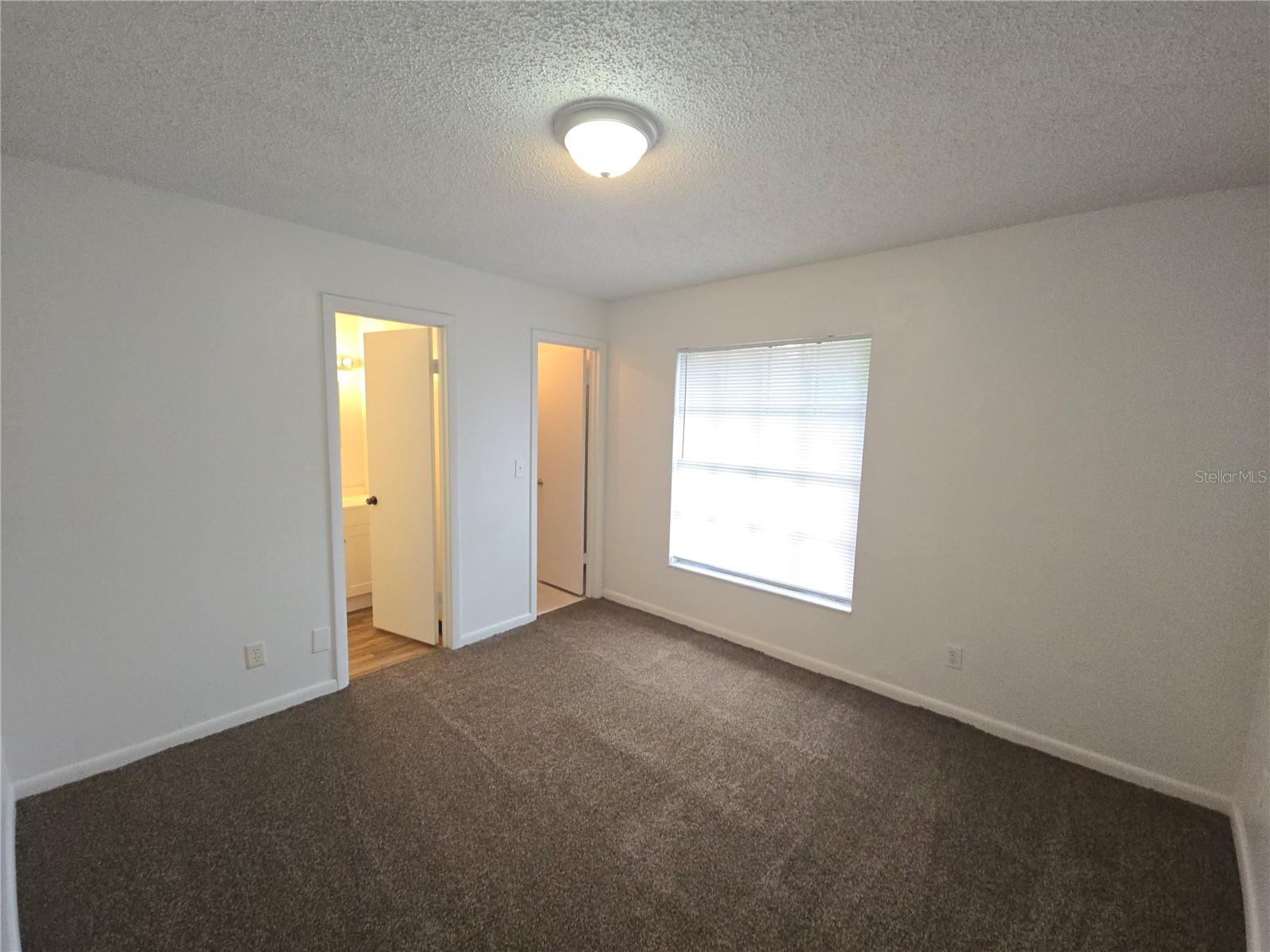 L4965474 Property Photo 22