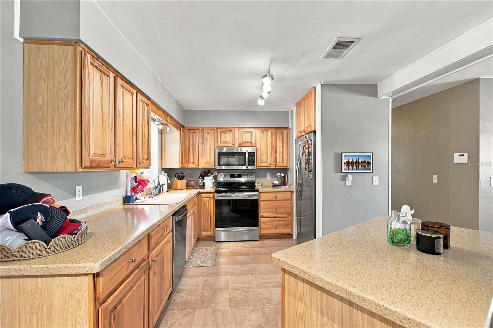 645 Avenue M Se Property Photo 15