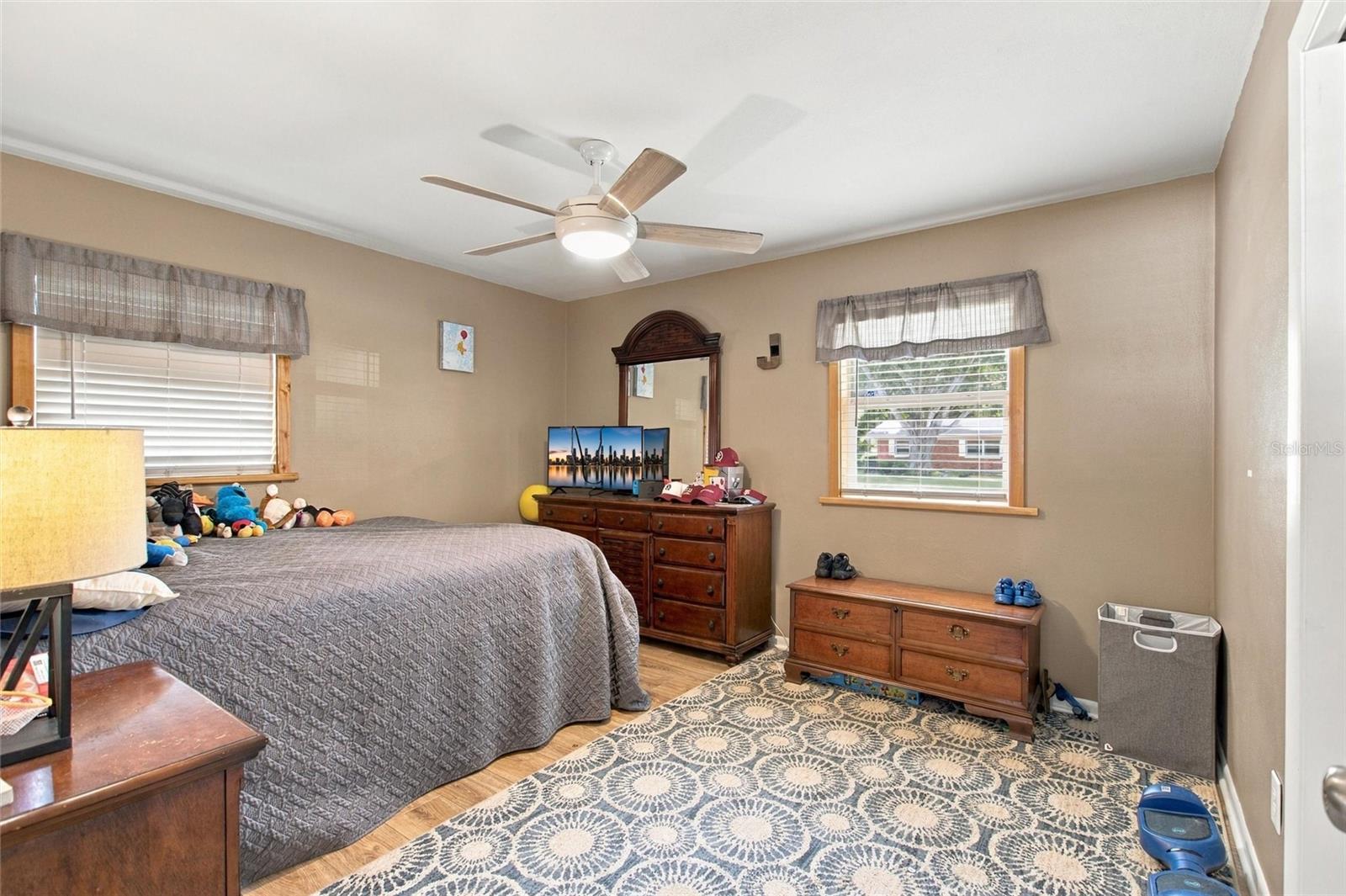 645 Avenue M Se Property Photo 21