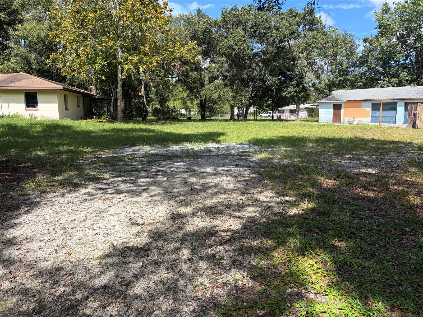 2315 Woods Trl Property Photo 6