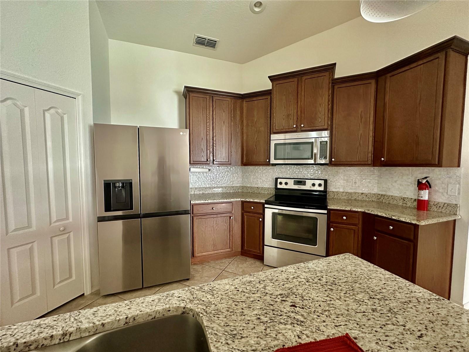 1144 High Seas St Property Photo 8