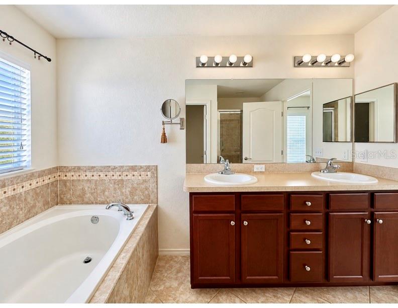1144 High Seas St Property Photo 17