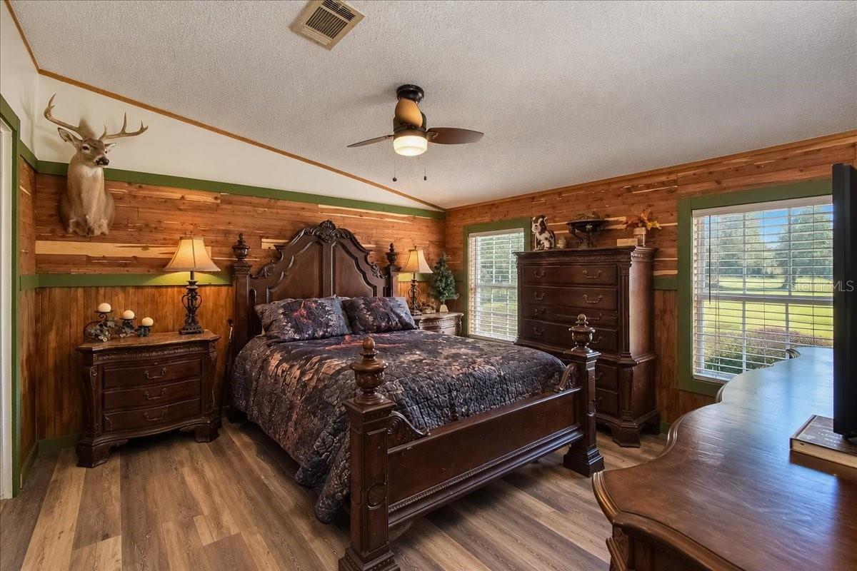 15940 Nw 16th Ave Property Photo 22
