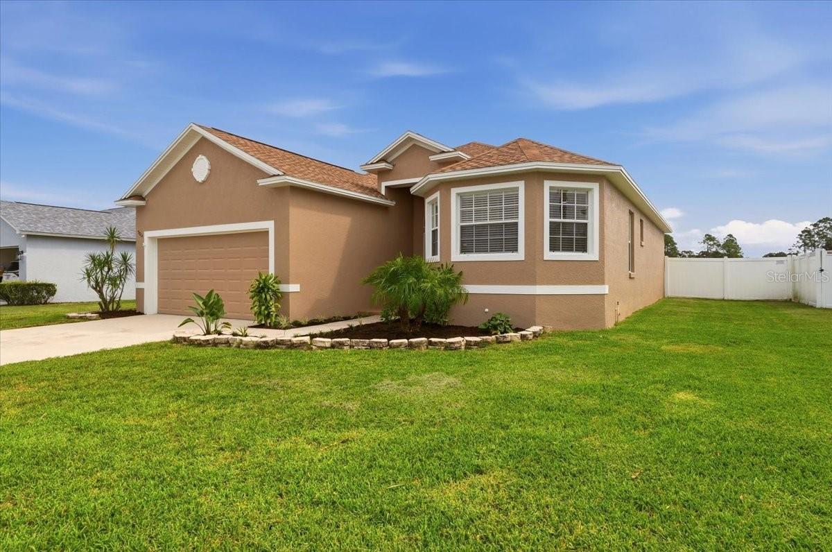 5014 Yellowtop Loop Property Photo 3