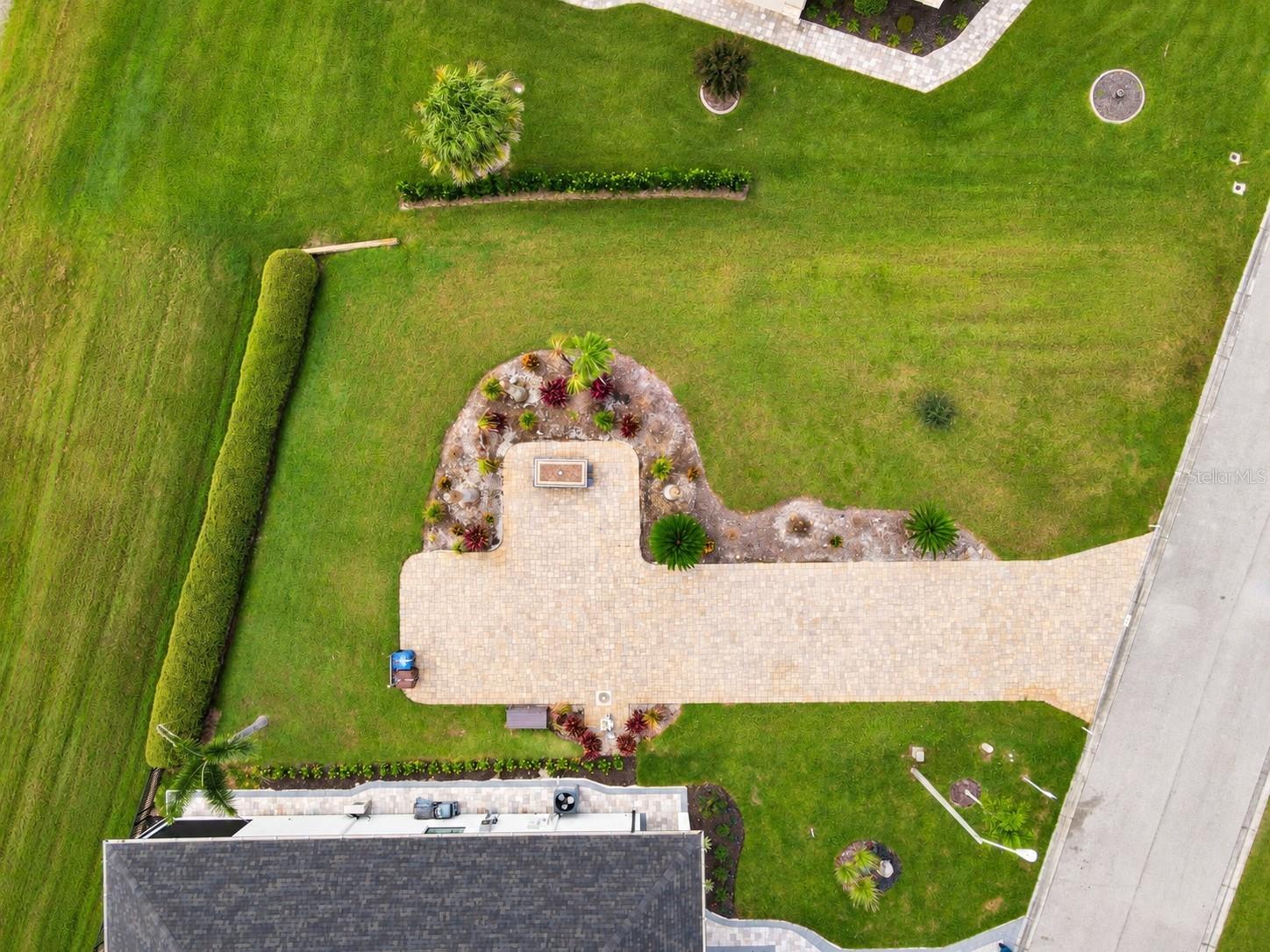 676 Meandering Way Property Photo 4