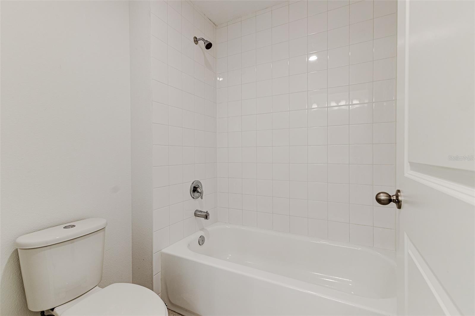 1748 Sanibel Dr Property Photo 34